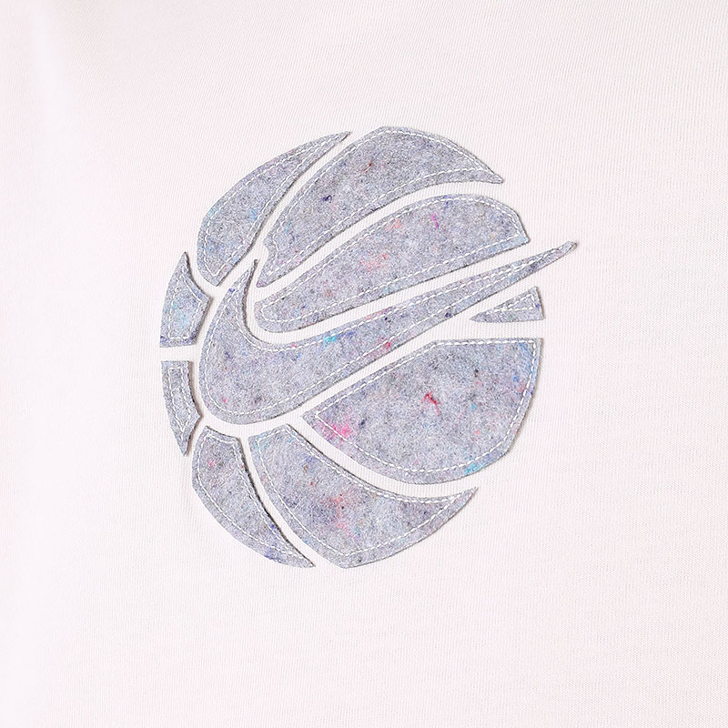 мужская бежевая футболка Nike Basketball T-Shirt DD0828-901 - цена, описание, фото 2